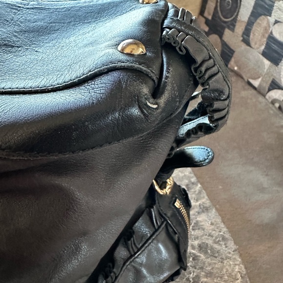 Authentic vintage Gucci Boston Sabrina Ruffle Handbag - Picture 9 of 16